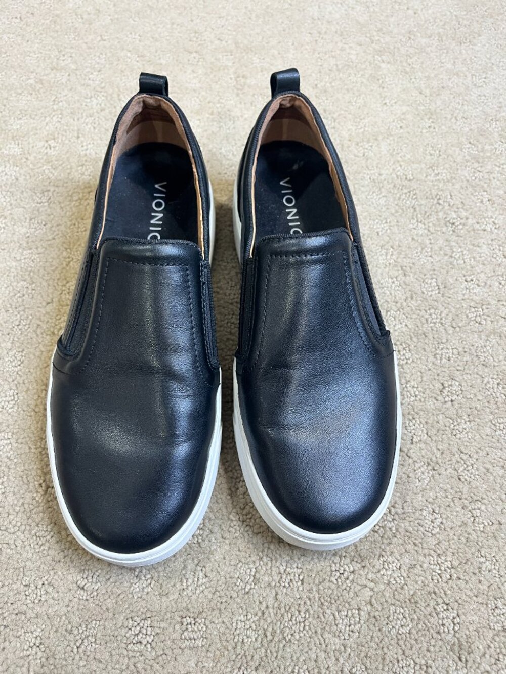 Vionic Black Leather Slip On Sneakers Size 7.5